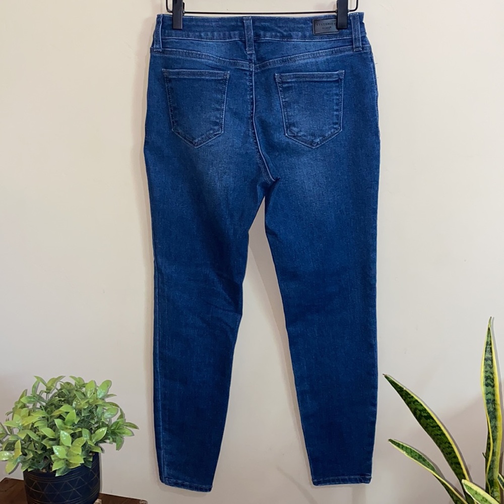 Celebrity Pink Ankle jeans size 5/27 - Picture 3 of 4